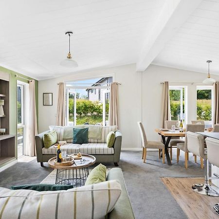 Rose Lodge, 21 Roadford Lake Lodges Lifton Екстер'єр фото