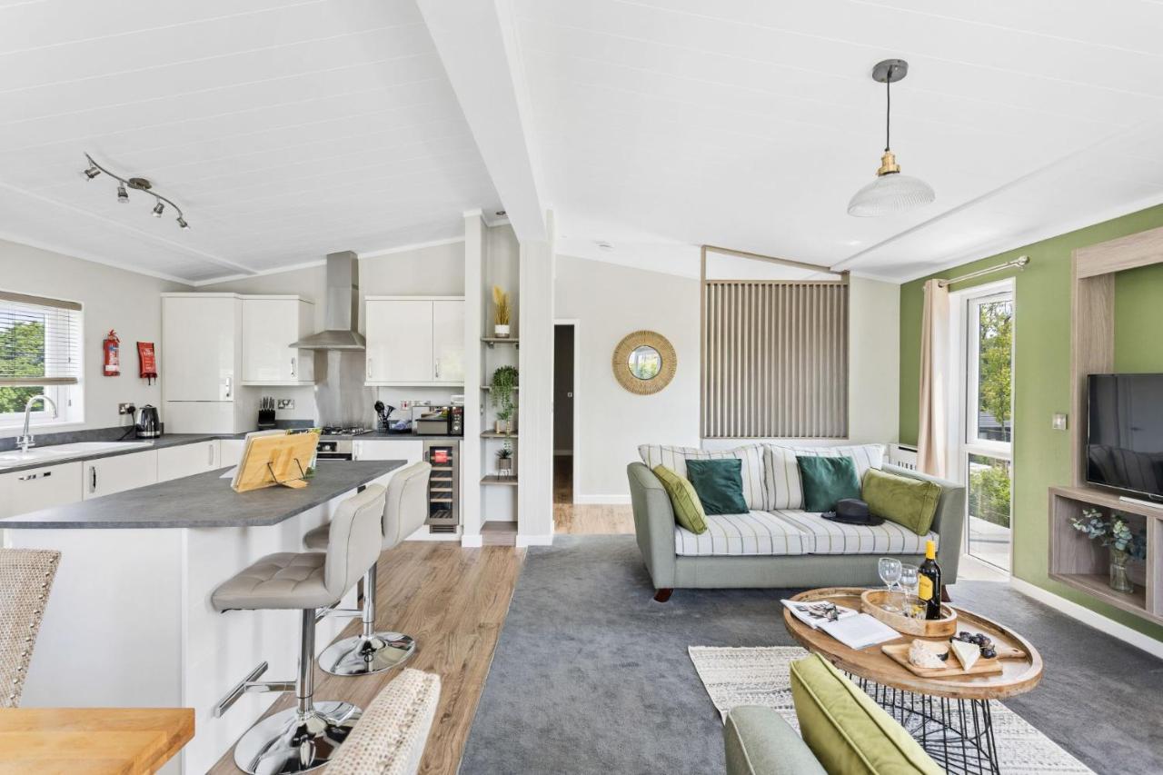 Rose Lodge, 21 Roadford Lake Lodges Lifton Екстер'єр фото